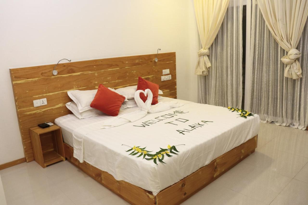 Alaika Maafushi Hotel Kültér fotó