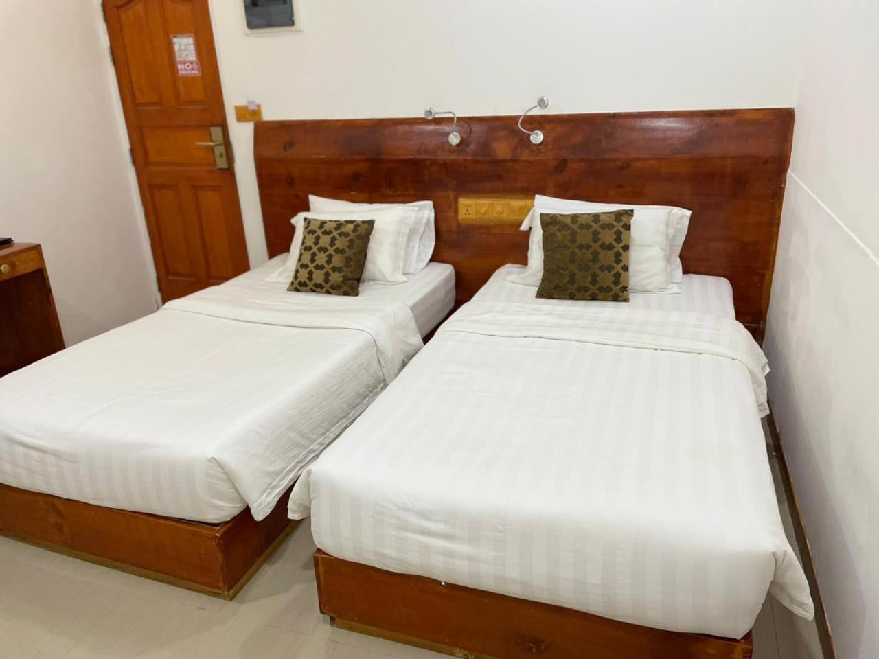 Alaika Maafushi Hotel Kültér fotó